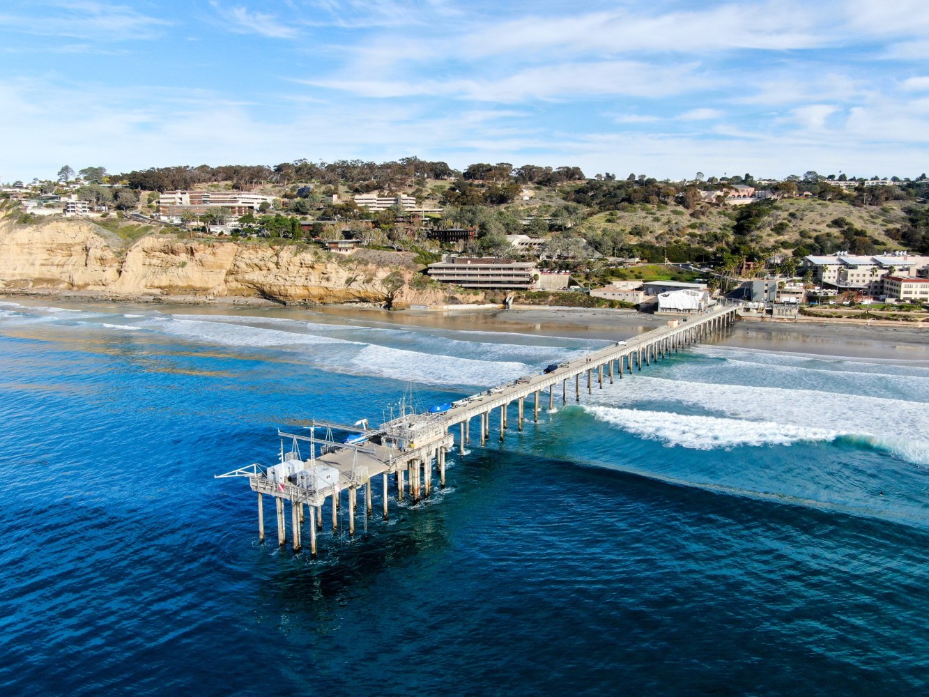 pier on ocean in san diego 